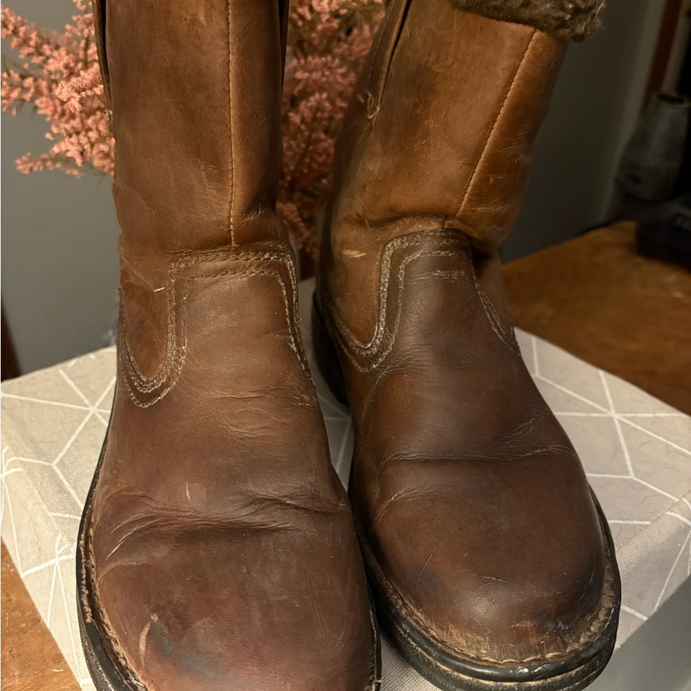 Ariat women’s brown leather boot